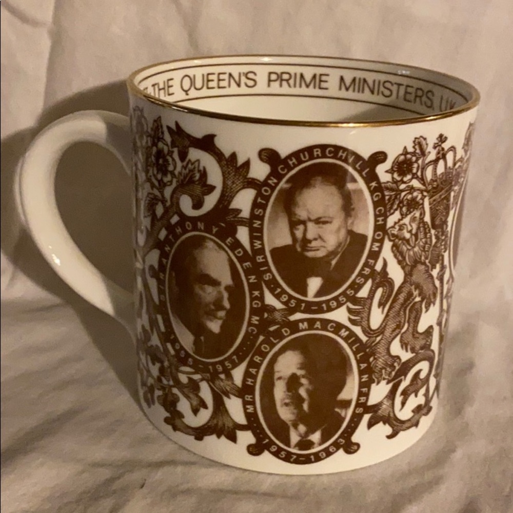 Exclusive Edition, Silver Jubilee Mug